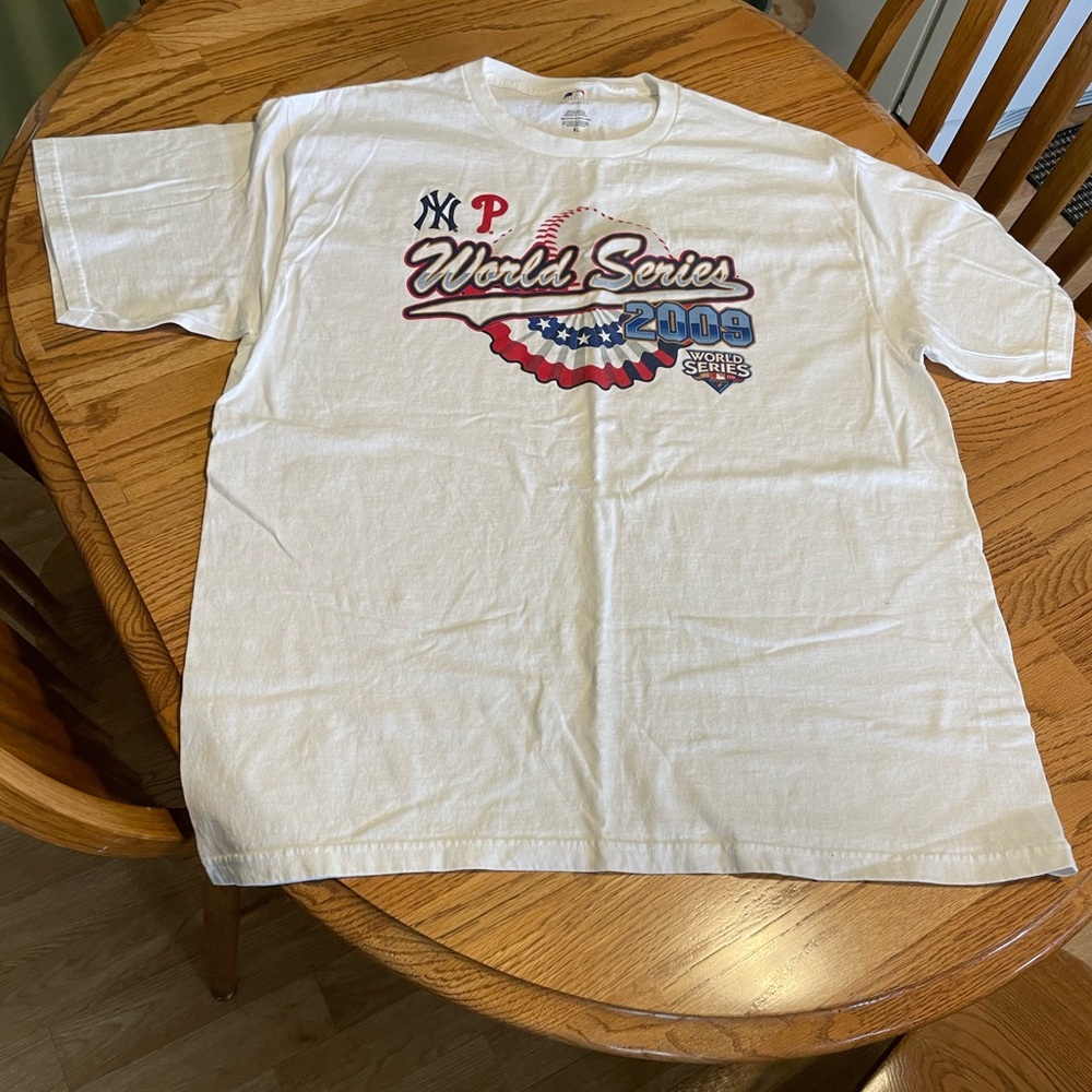 Vintage Genuine Merchandise White T-Shirt XL